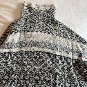Anthropologie Black and Grey sweater